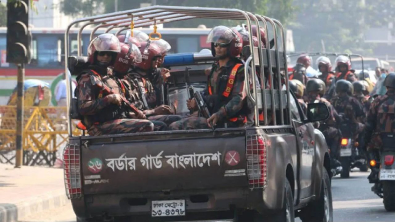 দুর্গাপূজার নিরাপত্তায় মাঠে থাকবে ১০ হাজার বিজিবি সদস্য
