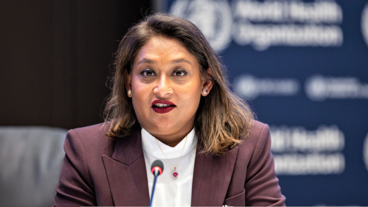 ডব্লিউএইচওর পদে নিয়োগে মিথ্যা তথ্যের অভিযোগ, পুতুলের বিরুদ্ধে চার্জশিটের অনুমোদন