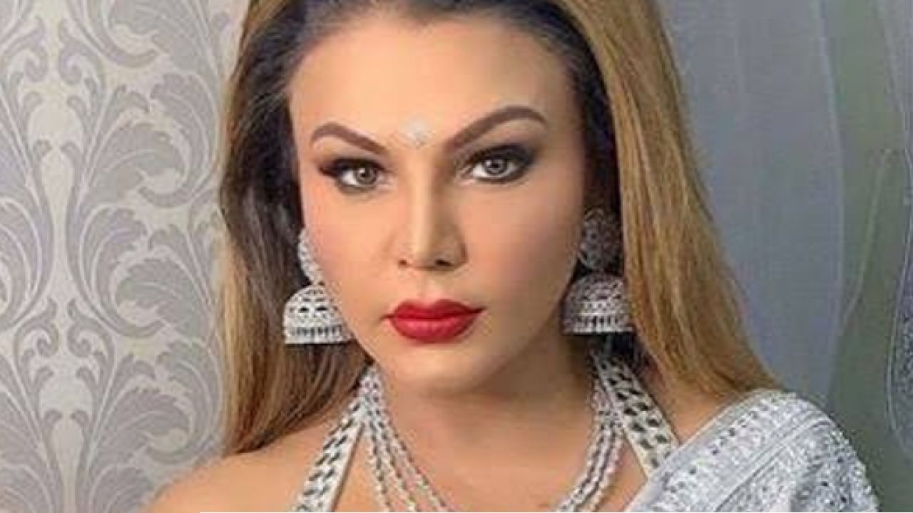  রাখি সাওয়ান্তের বিরুদ্ধে গ্রেফতারি পরোয়ানা জারি