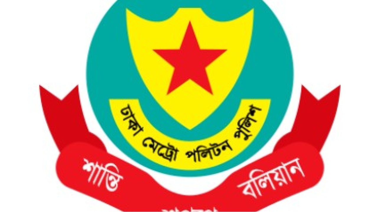 আসিফ আকবরের গাড়িতে গুলি, জড়িতদের শনাক্তে তদন্তে পুলিশ