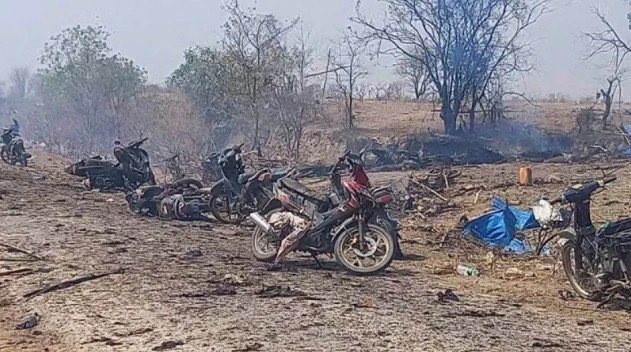 মিয়ানমারে বৌদ্ধ উৎসবে জান্তার হামলায় নিহত ৪০, আহত শতাধিক