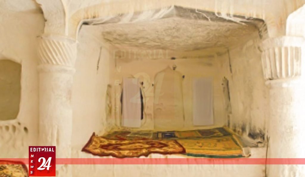 কাজাখস্তানের শাকপাক আতা: মাটির নিচে লুকিয়ে থাকা এক বিস্ময়কর মসজিদ l Editorial News 24