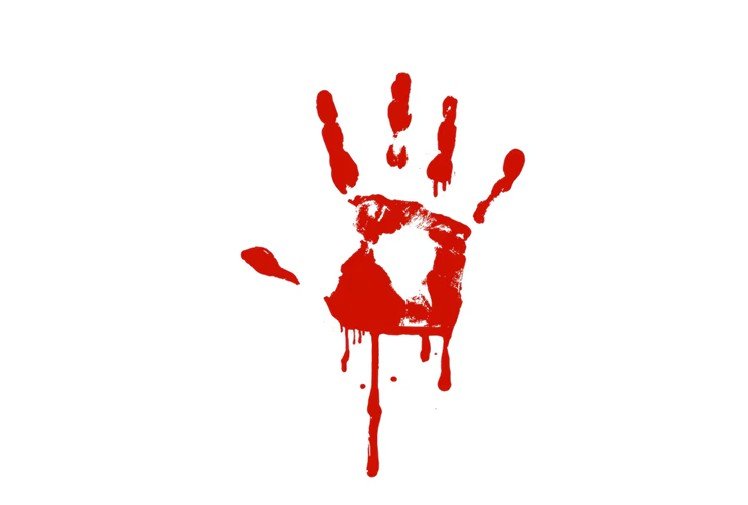 **শাসন করতে গিয়ে সন্তানকে মেরেছেন মা!** চাঁপাইনবাবগঞ্জের শিবগঞ্জ উপজেলায় শাসনের নামে এক শিশুকে মারধর করার ফলে তার মৃত্যু হয়েছে বলে অভিযোগ উঠেছে। শুক্রবার সকালে উপজেলার মোবারকপুর ইউনিয়নের গঙ্গারামপুর গ্রামে এই মর্মান্তিক ঘটনা ঘটে। নিহত শিশুর নাম আসিক (১২)। তিনি গঙ্গারামপুর গ্রামের সুমন আলীর ছেলে। এলাকাবাসী ও প্রত্যক্ষদর্শীরা জানিয়েছেন, সকালে আলেয়া বেগম তার ছেলে আসিককে শাসন করতে গিয়ে কিল-ঘুষি ও লাথি মারে। এতে শিশুটির স্পর্শকাতর স্থানে আঘাত লাগে এবং ঘটনাস্থলেই তার মৃত্যু হয়। শিবগঞ্জ থানার পরিদর্শক (তদন্ত) এসএম শাকিল হাসান বলেন, শিশুটির মরদেহ উদ্ধার করা হয়েছে। মৃত্যুর সঠিক কারণ এখনও নিশ্চিত নয়। ময়নাতদন্তের প্রতিবেদনের মাধ্যমে বিষয়টি স্পষ্ট হবে। পাশাপাশি লিখিত অভিযোগ পাওয়ার পর আইনগত ব্যবস্থা নেওয়া হবে।