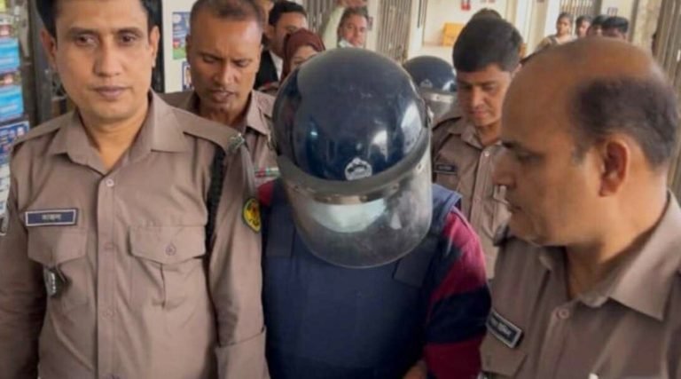 বিমানের এমডি সাফিকুরসহ ৪ জন কারাগারে